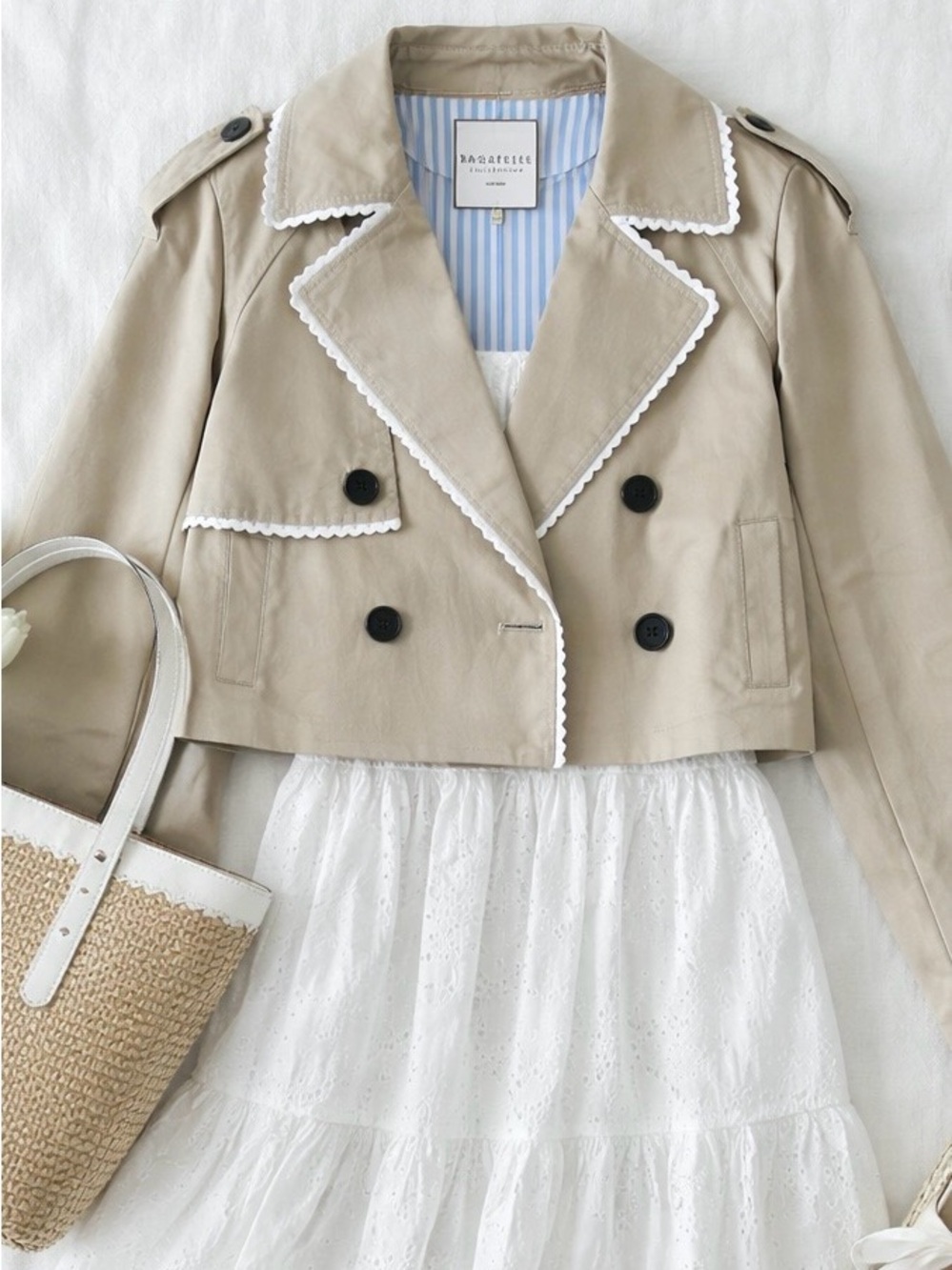 NWT Bagatelle Collection Beige Lace Accent  Button Blazer Jacket, Large